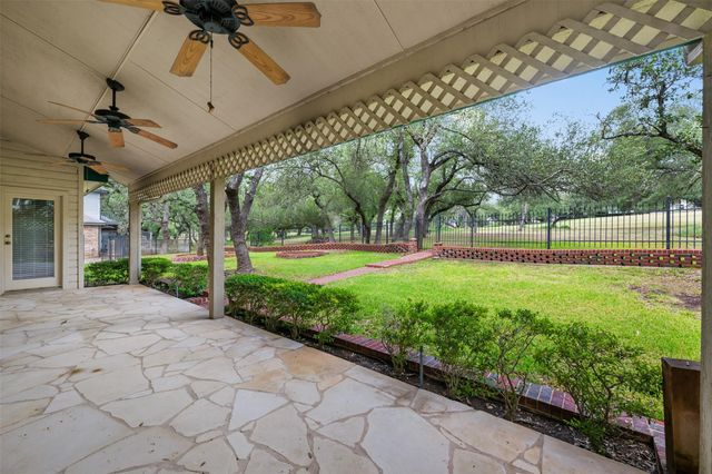 125 Long Wood Ave, Lakeway, TX 78734