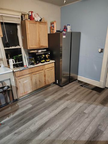 1059 Sherman Street SE, Grand Rapids, MI 49506