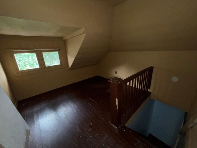 1059 Sherman Street SE, Grand Rapids, MI 49506