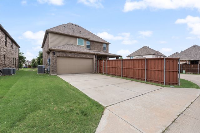 9814 Gristmill Lane, Frisco, TX 75035
