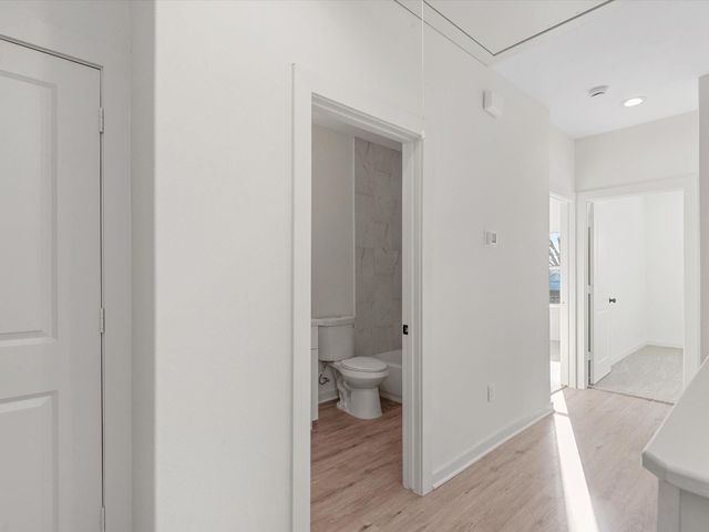 5704 Elysian Street, Houston, TX 77009