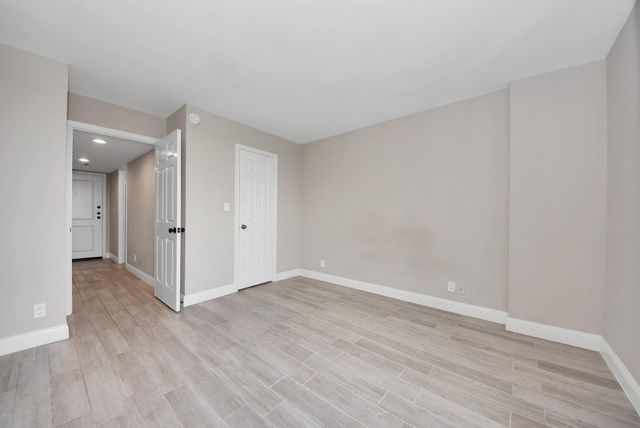 3525 Sage Road 1701, Houston, TX 77056