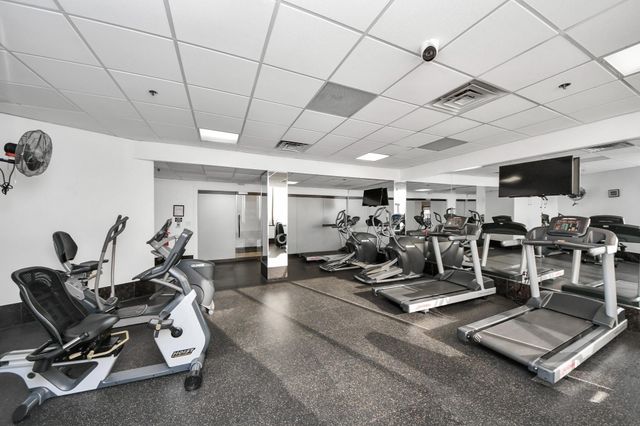 3525 Sage Road 1701, Houston, TX 77056