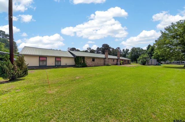 22561 Brierwood Drive, Frankston, TX 75763