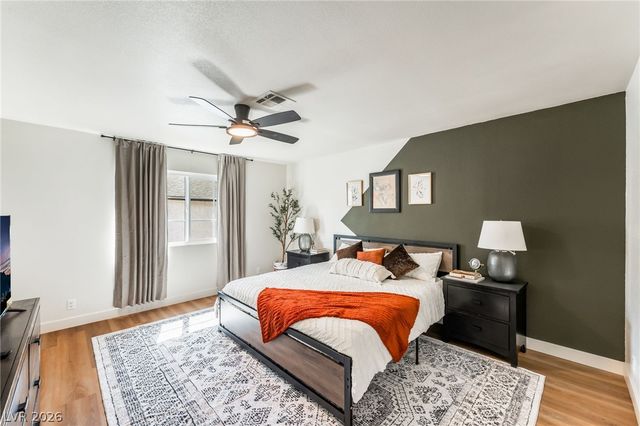 2471 Old Forge Lane 105, Las Vegas, NV 89121