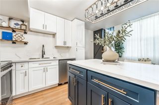 2471 Old Forge Lane 105, Las Vegas, NV 89121