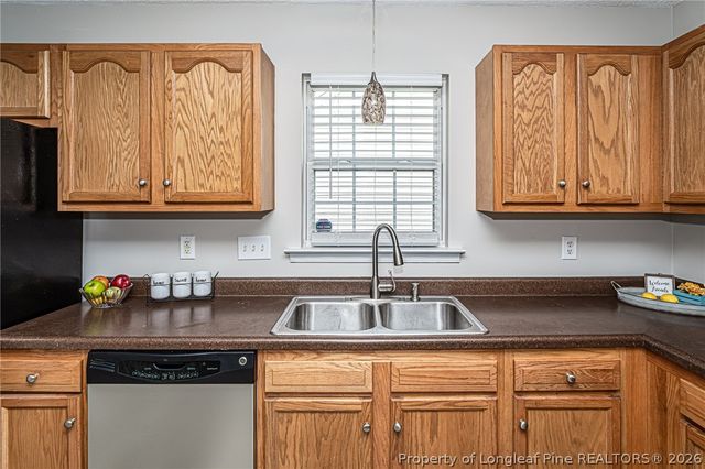 1229 Locks Creek Road, Fayetteville, NC 28312