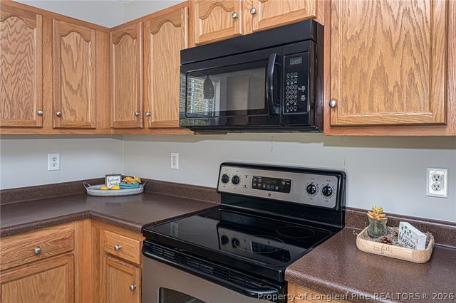 1229 Locks Creek Road, Fayetteville, NC 28312