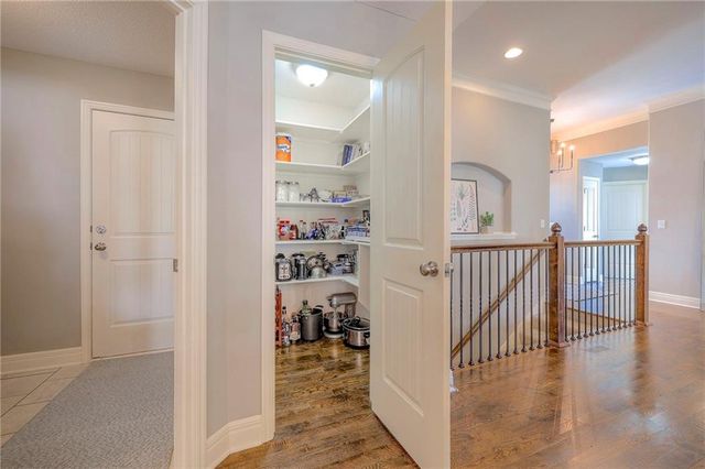 800 154th Place, Basehor, KS 66007