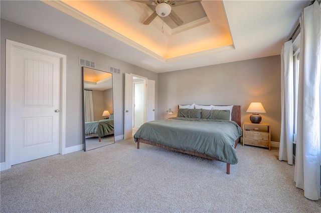 800 154th Place, Basehor, KS 66007