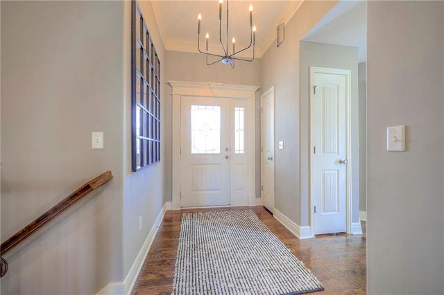 800 154th Place, Basehor, KS 66007