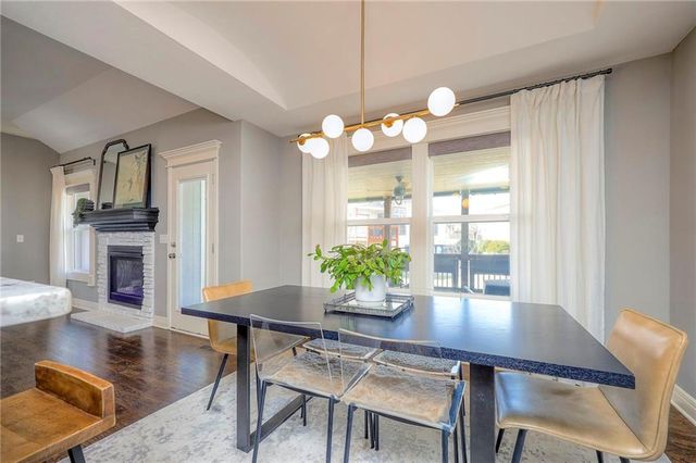 800 154th Place, Basehor, KS 66007