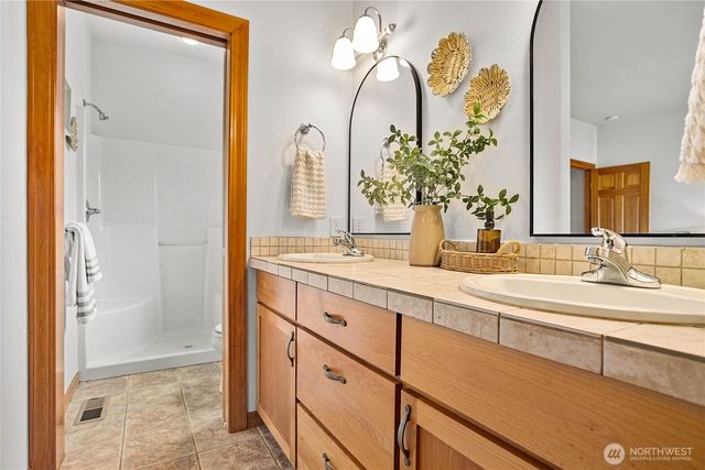 1451 Larkspur Street, Lynden, WA 98264