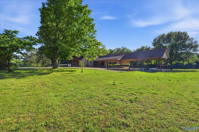 350 County Road 125, Rogersville, AL 35652