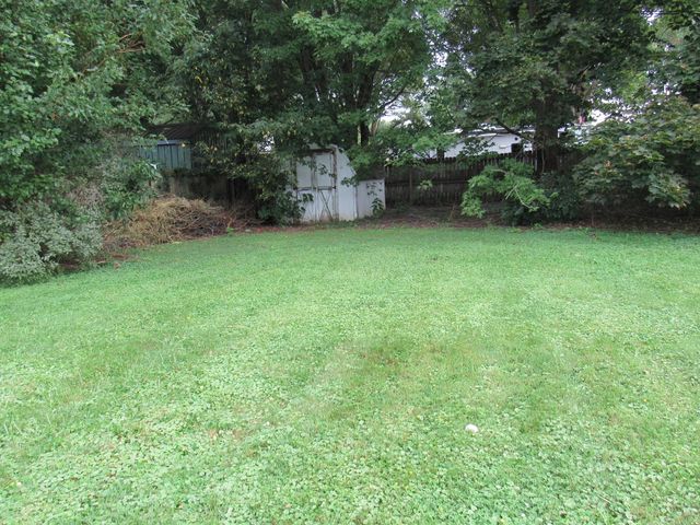 221 Tyler Avenue, Pataskala, OH 43062