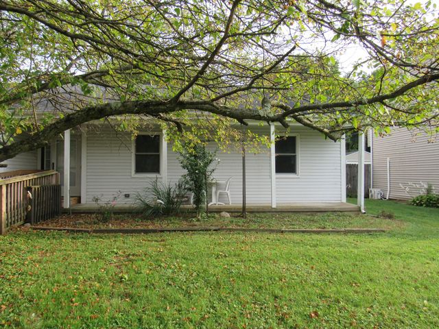 221 Tyler Avenue, Pataskala, OH 43062