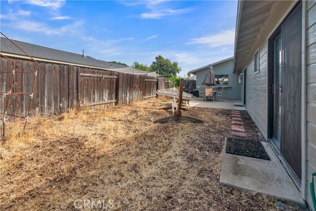 161 N 4th Street, Shandon, CA 93461