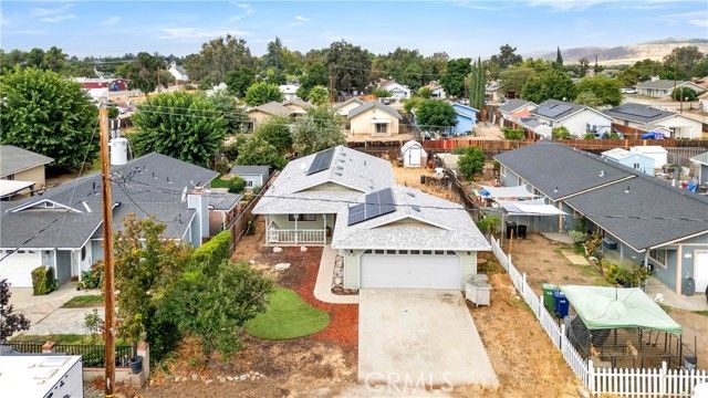 161 N 4th Street, Shandon, CA 93461