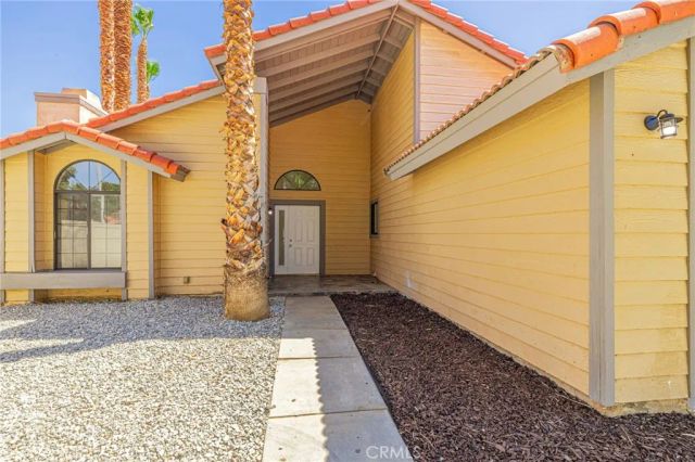 1544 E Norberry, Lancaster, CA 93535