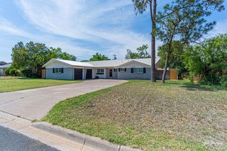 2502 Frontier Ave, Midland, TX 79705