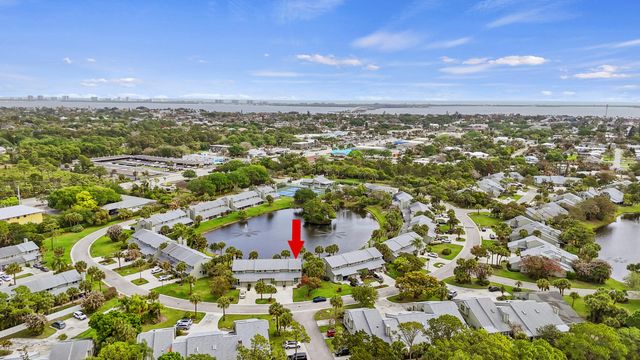 3266 NE Holly Creek Drive, Jensen Beach, FL 34957