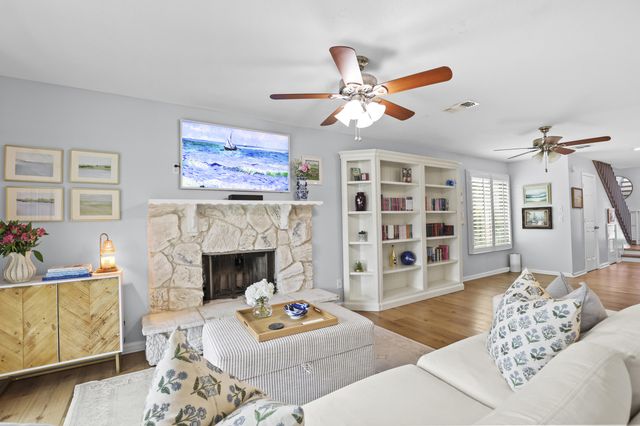 3266 NE Holly Creek Drive, Jensen Beach, FL 34957