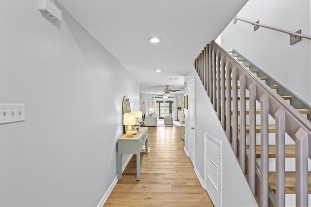 3266 NE Holly Creek Drive, Jensen Beach, FL 34957