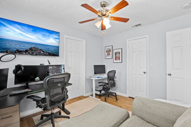 3266 NE Holly Creek Drive, Jensen Beach, FL 34957