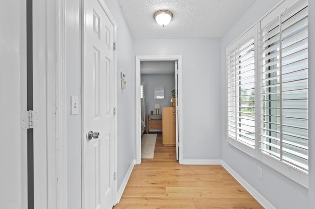 3266 NE Holly Creek Drive, Jensen Beach, FL 34957