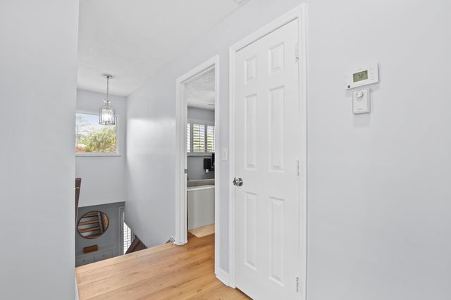 3266 NE Holly Creek Drive, Jensen Beach, FL 34957