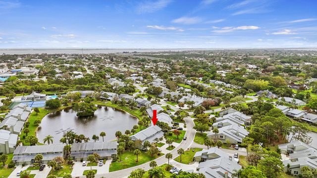 3266 NE Holly Creek Drive, Jensen Beach, FL 34957