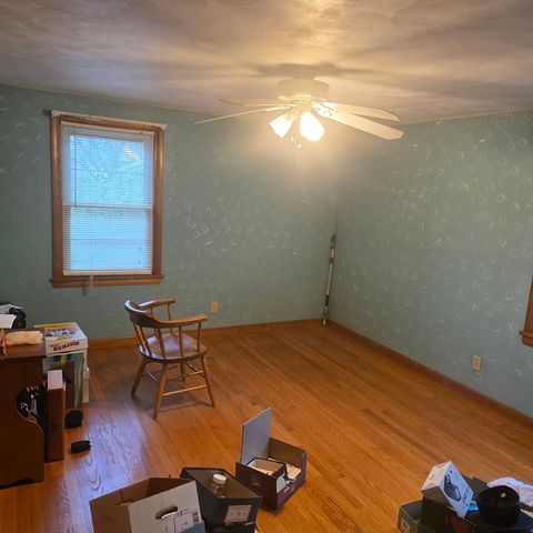 30 Woodcrest Road, Springfield, MA 01129
