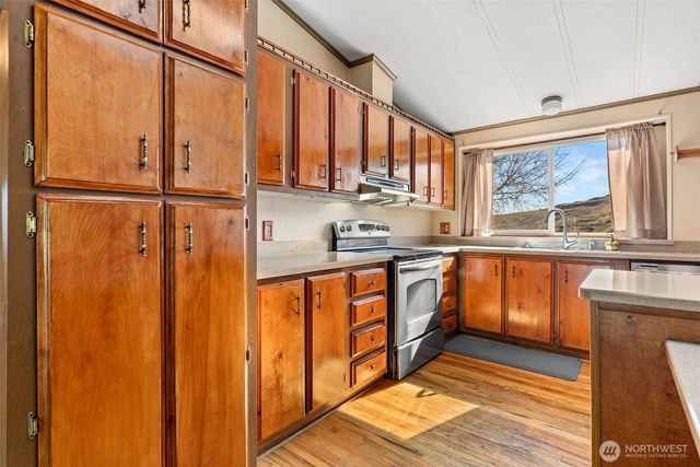 384 SR 173, Brewster, WA 98812