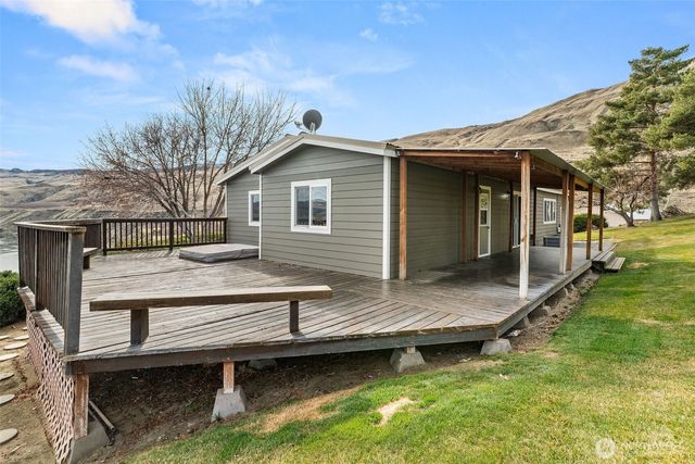 384 SR 173, Brewster, WA 98812