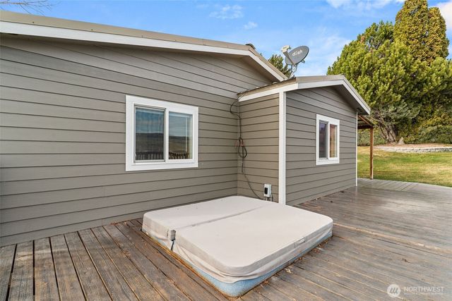 384 SR 173, Brewster, WA 98812