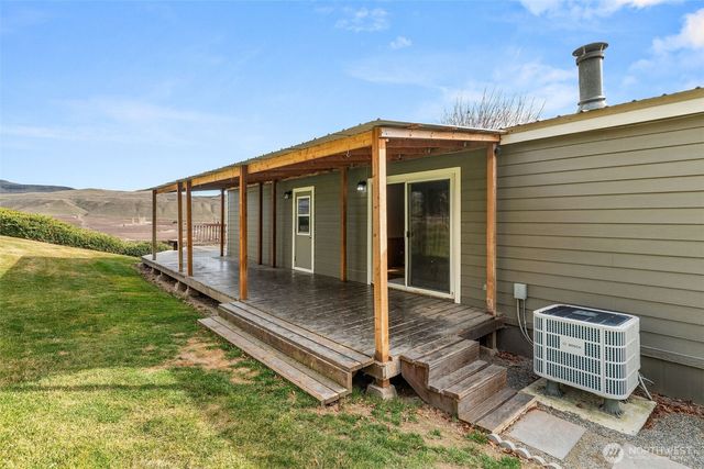 384 SR 173, Brewster, WA 98812