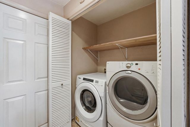 11 Paul St, Auburn, MA 01501