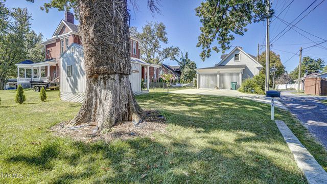 434 Lindsey Street, Bristol, VA 24201