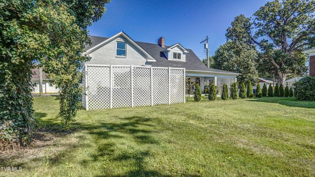 434 Lindsey Street, Bristol, VA 24201