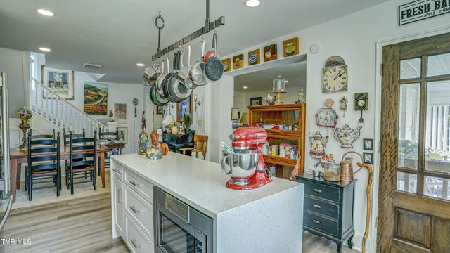 434 Lindsey Street, Bristol, VA 24201