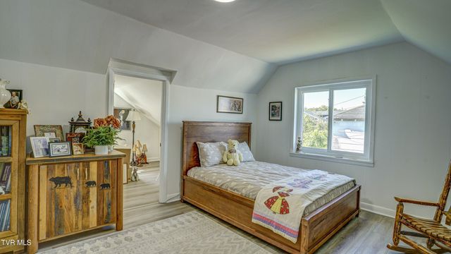 434 Lindsey Street, Bristol, VA 24201