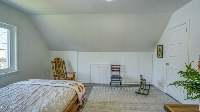 434 Lindsey Street, Bristol, VA 24201