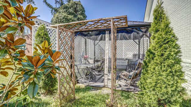 434 Lindsey Street, Bristol, VA 24201