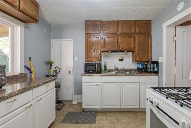15125 S Dillman Street, Plainfield, IL 60544