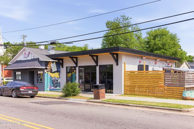 623 S 6th Street, Wilmington, NC 28401