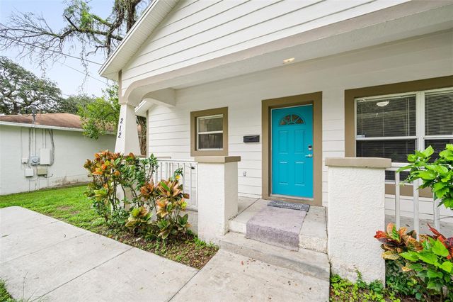 212 W SOUTH AVENUE, Tampa, FL 33603