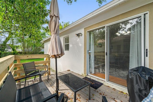 212 W SOUTH AVENUE, Tampa, FL 33603