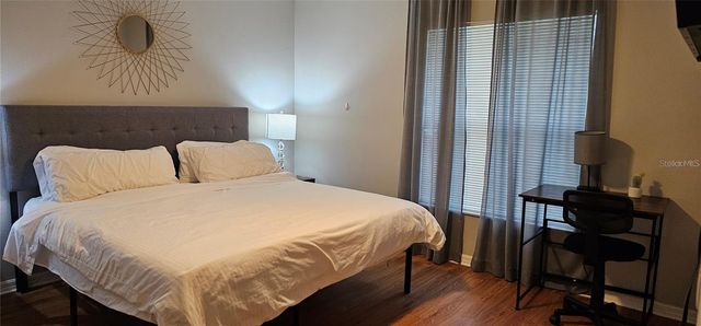 212 W SOUTH AVENUE, Tampa, FL 33603