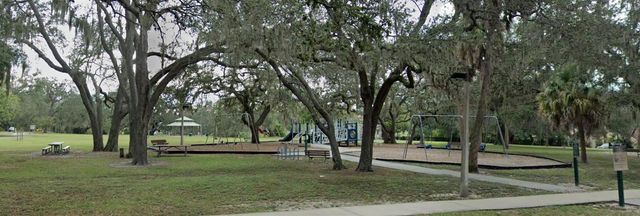 212 W SOUTH AVENUE, Tampa, FL 33603