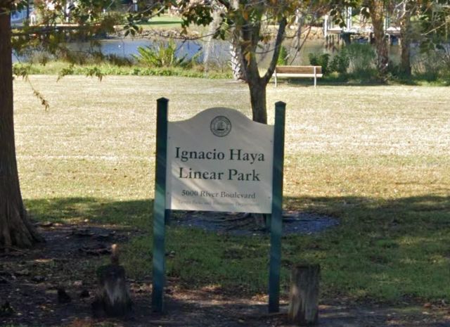 212 W SOUTH AVENUE, Tampa, FL 33603